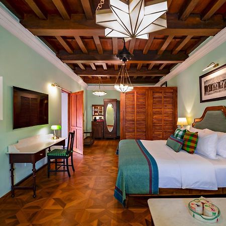 The Lotus Palace Chettinad Карайкуди Екстериор снимка