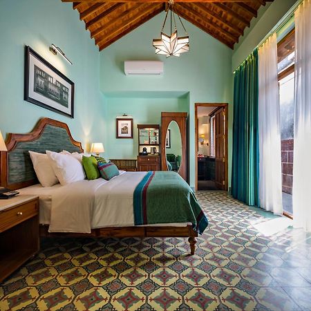 The Lotus Palace Chettinad Карайкуди Екстериор снимка